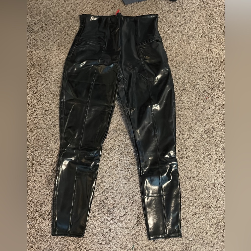 SPANX Black High-Waisted Women pants